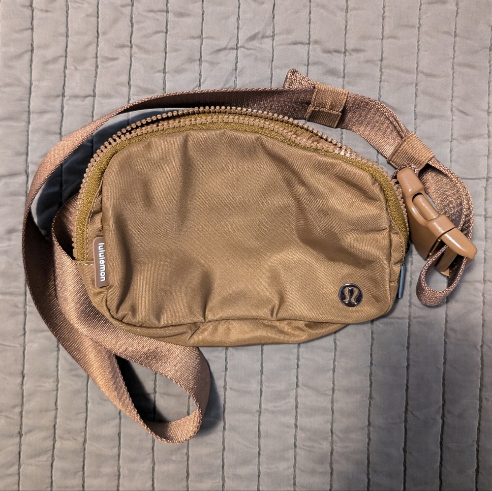 Lululemon Belt Bag